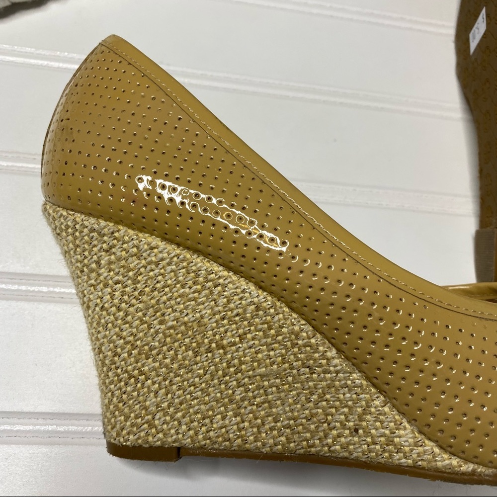 LILLY PULITZER Beige Peep Toe Wedge Sandal - Picture 4 of 5